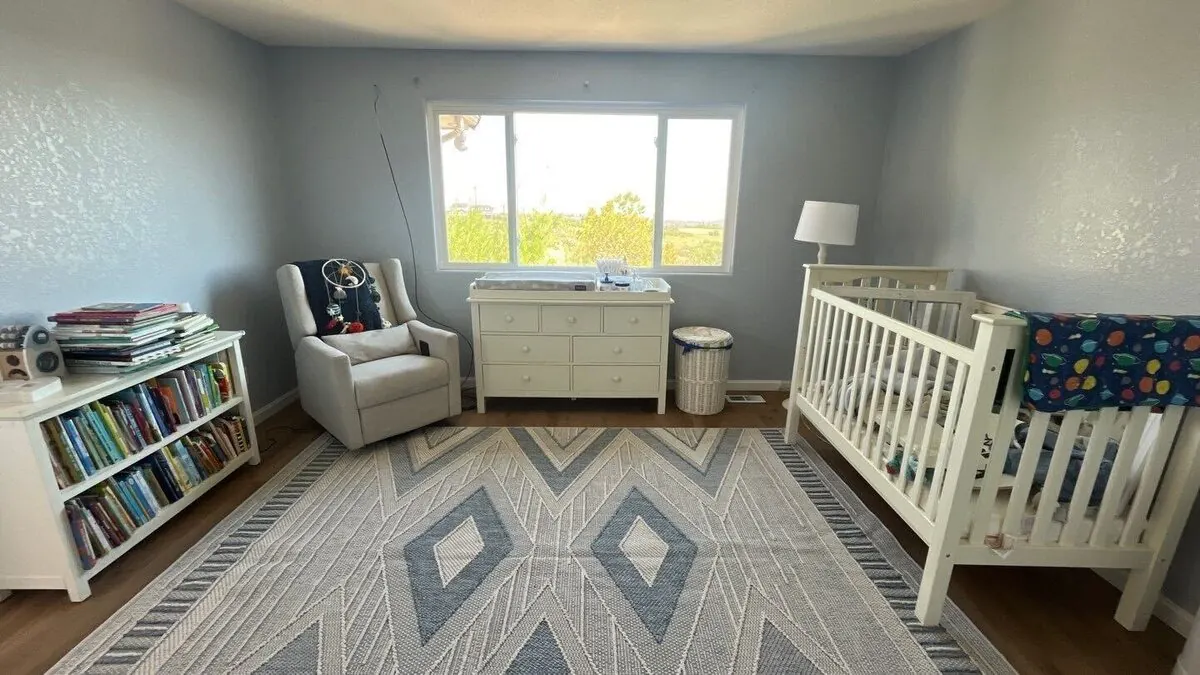 Freshly painted interior by Kind Home Painting